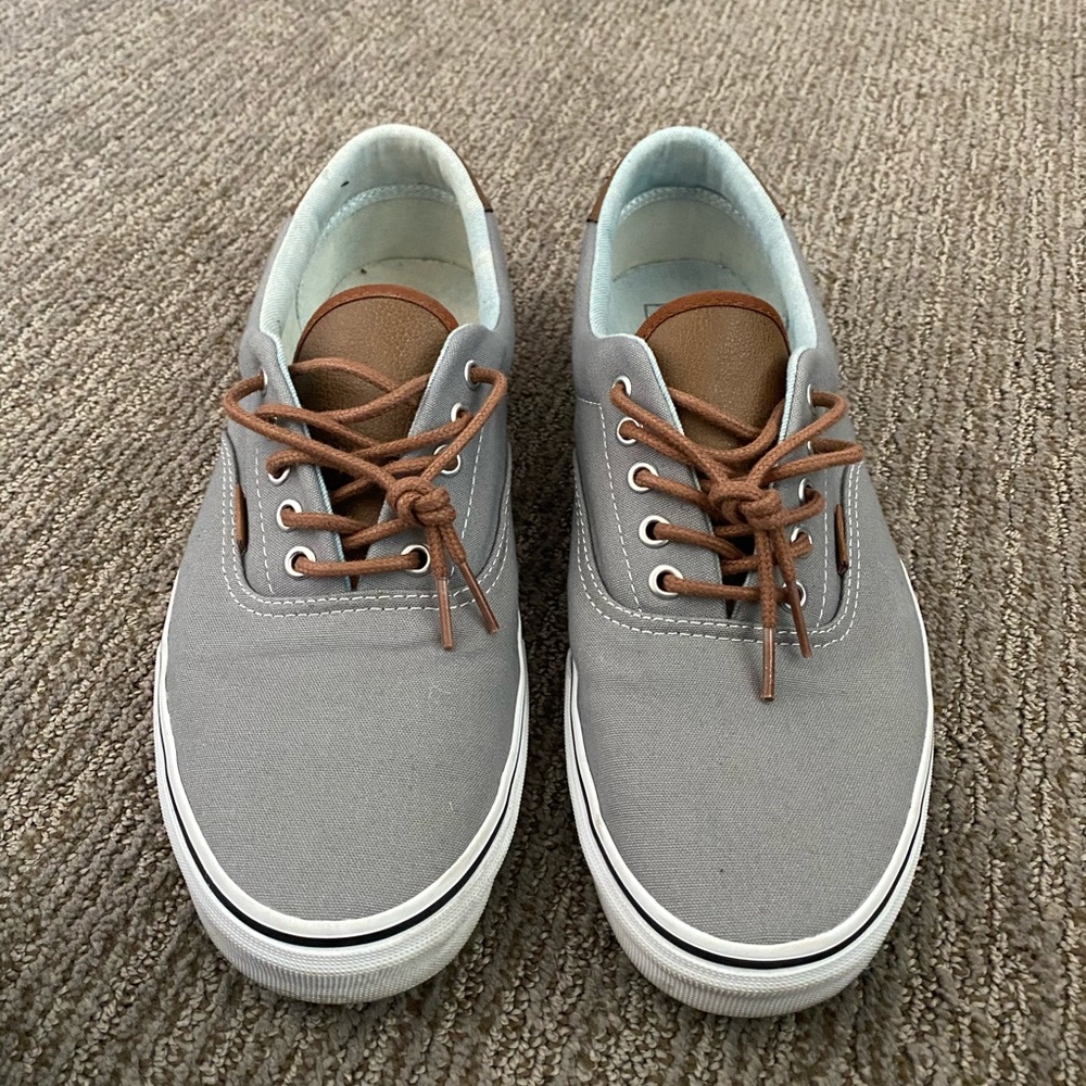 Vans shoes slightly worn
